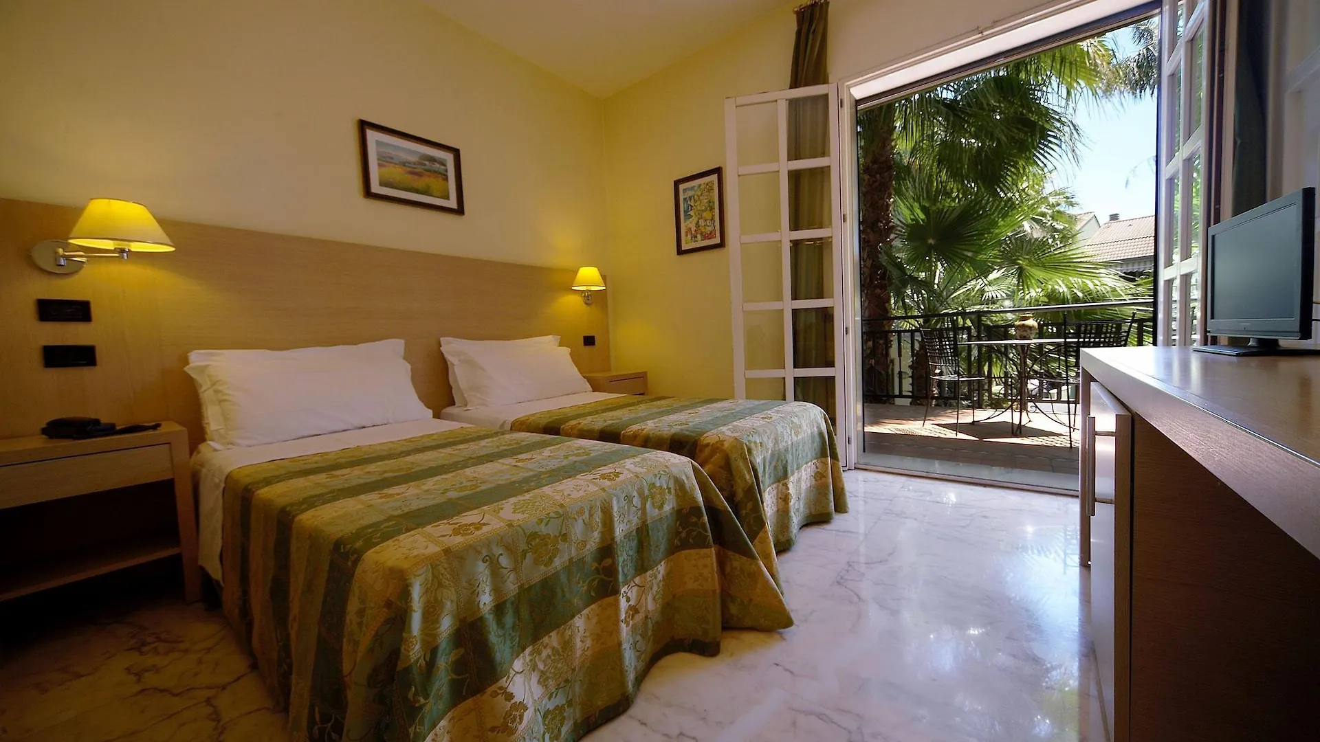 Hotel Borgo Verde Катания