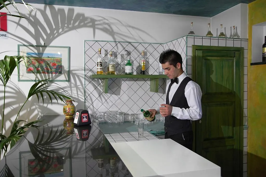 ***  Hotel Borgo Verde Катания Италия